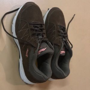 Avia Shoes